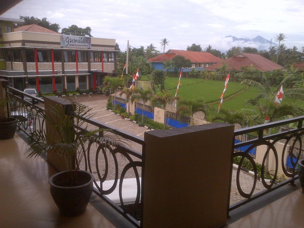 Gumilang Hotel Puncak Room photo